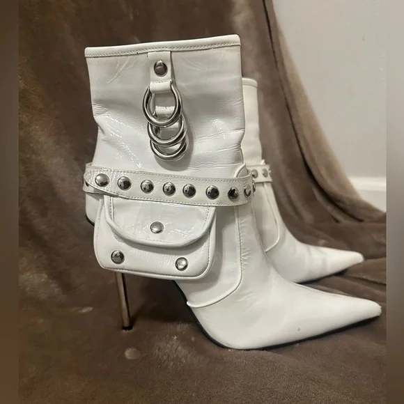 NWOT Jeffrey Campbell Stash White Crinkle Patent Leather Stiletto Ankle Boots - Picture 3 of 9